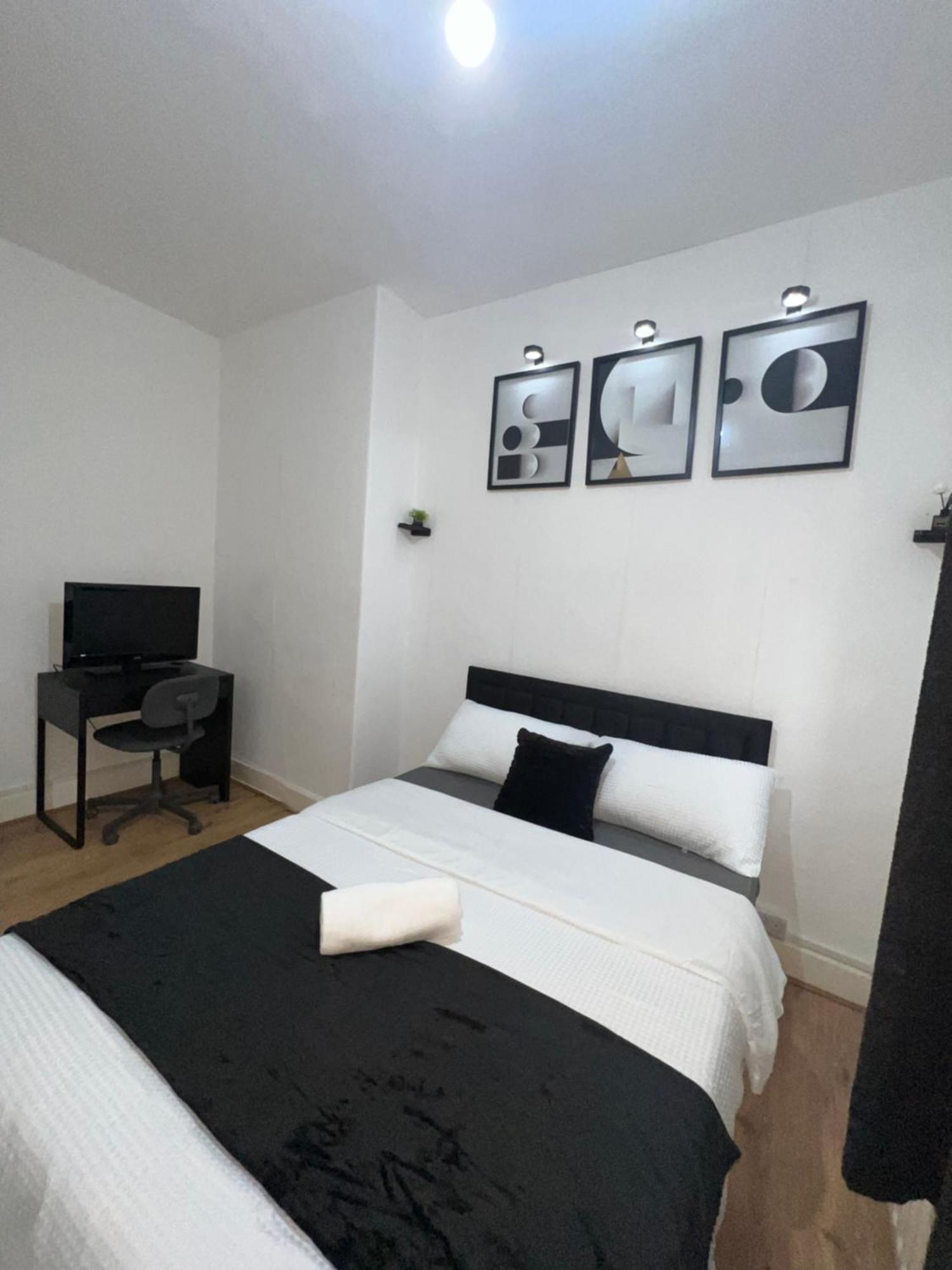 Adorable Double Room Middlesbrough Bagian luar foto